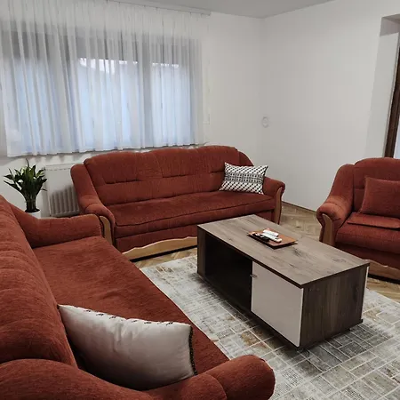 Apartman Lidija *